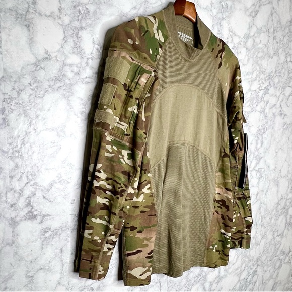 ⭐️ Massif Men’s Army OCP Flame Resistant Combat Shirt Size Medium - Picture 3 of 16